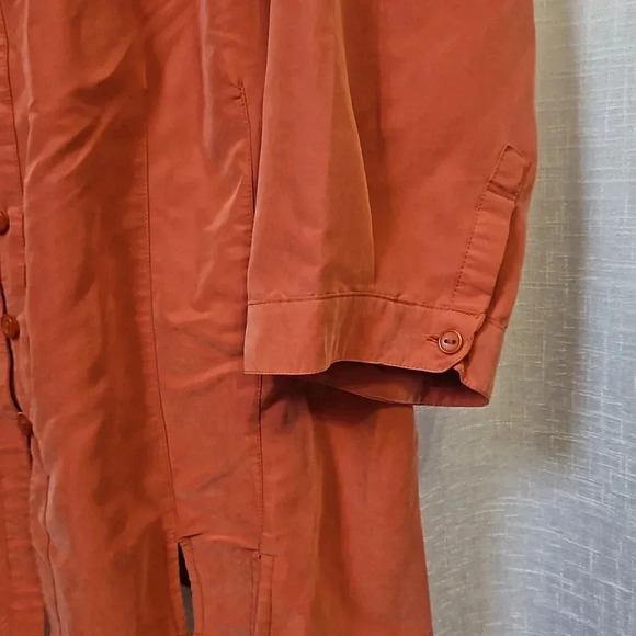 DRESS BARN TOP - Picture 2 of 6